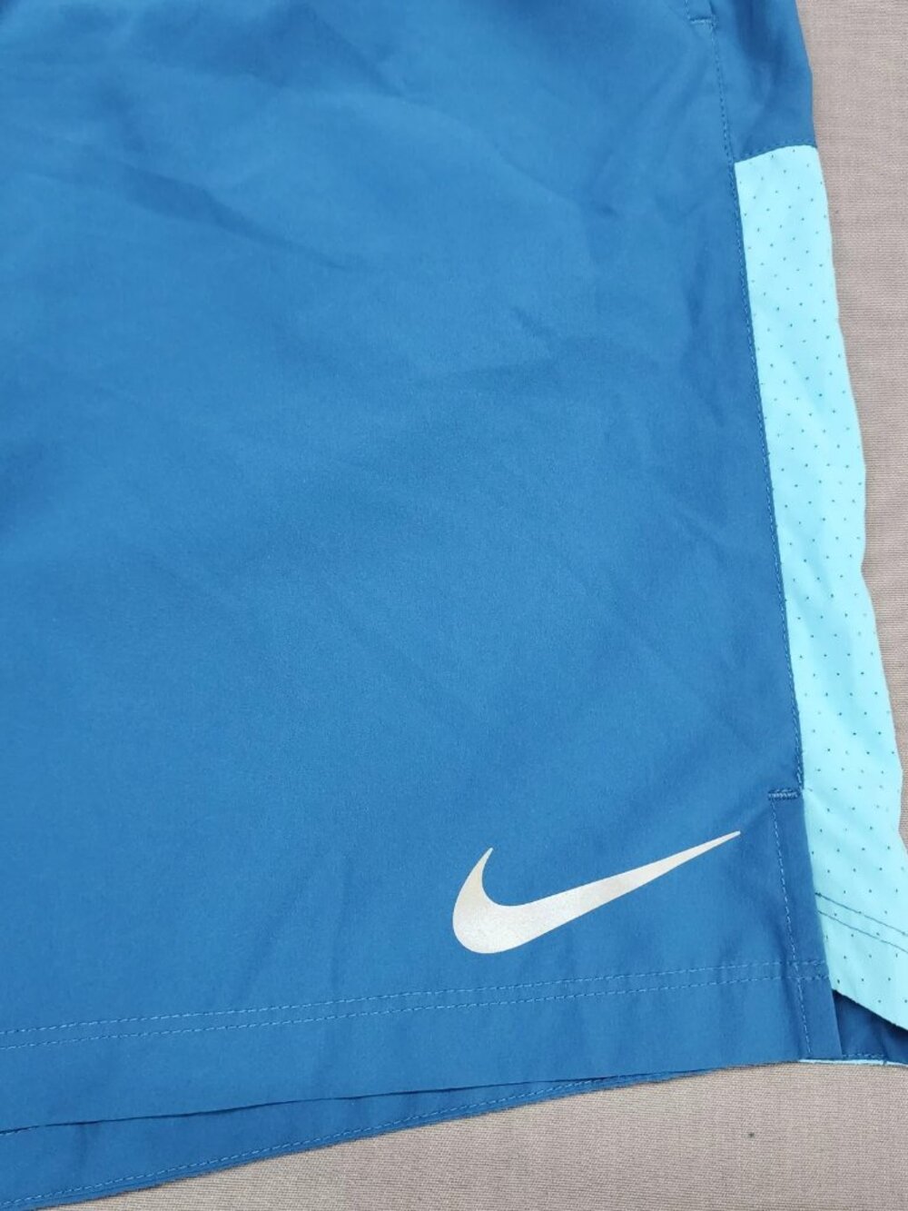 Nike Dri-Fit Athletic Shorts Men's XL Blue Mesh Pockets 9 Inseam Drawstring - Picture 4 of 11